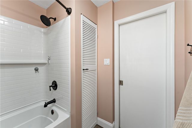 904 Short St, Canonsburg, PA 15317