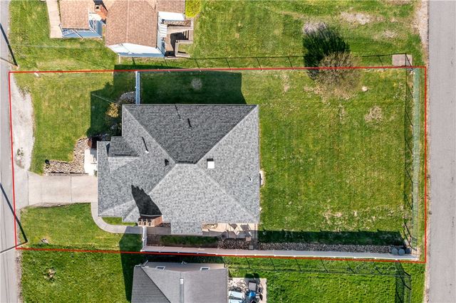 904 Short St, Canonsburg, PA 15317
