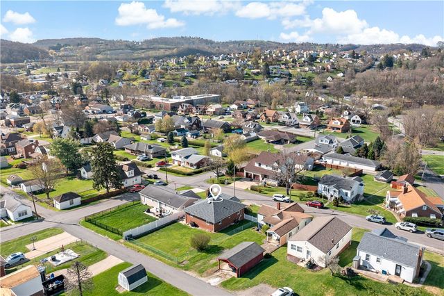 904 Short St, Canonsburg, PA 15317