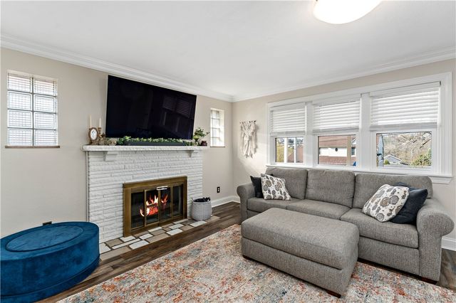 904 Short St, Canonsburg, PA 15317