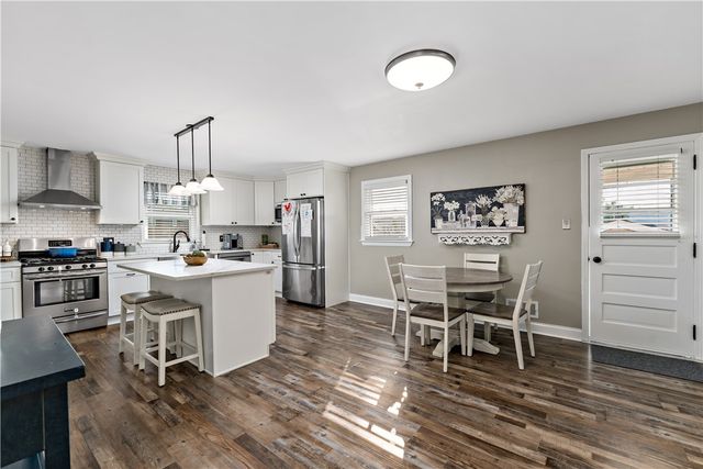 904 Short St, Canonsburg, PA 15317