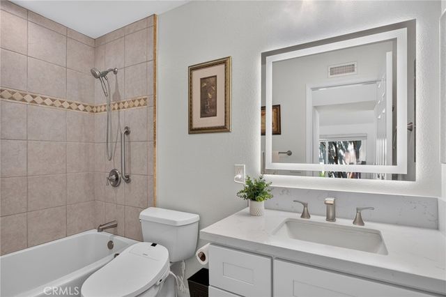 45 Shearwater Place, Newport Beach, CA 92660