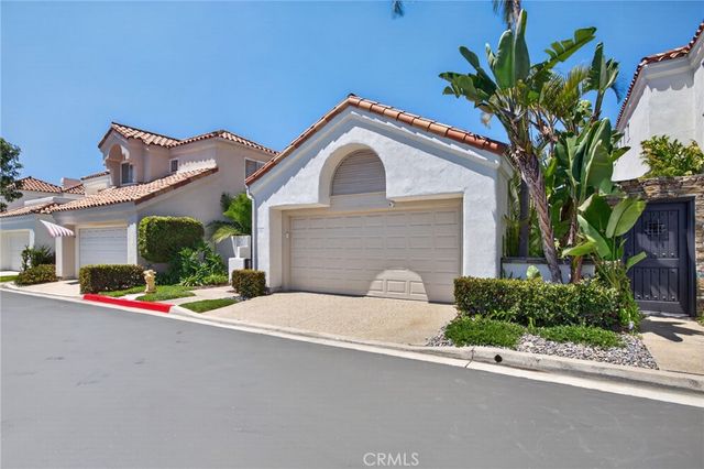 45 Shearwater Place, Newport Beach, CA 92660