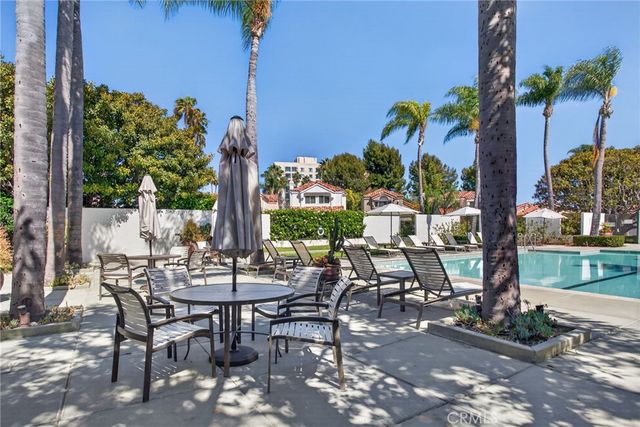 45 Shearwater Place, Newport Beach, CA 92660
