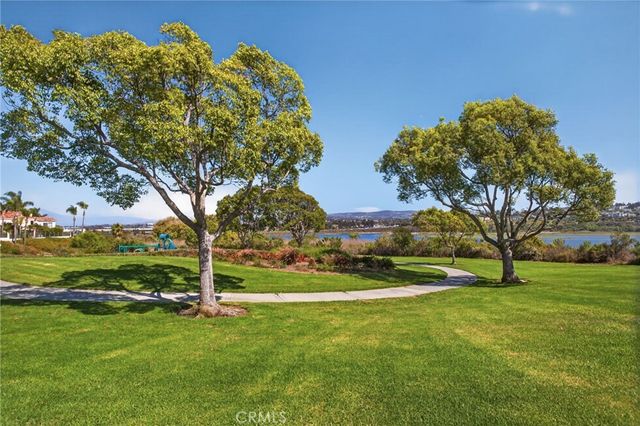 45 Shearwater Place, Newport Beach, CA 92660
