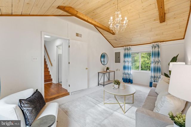6711 SWARTHMORE DR, Alexandria, VA 22307