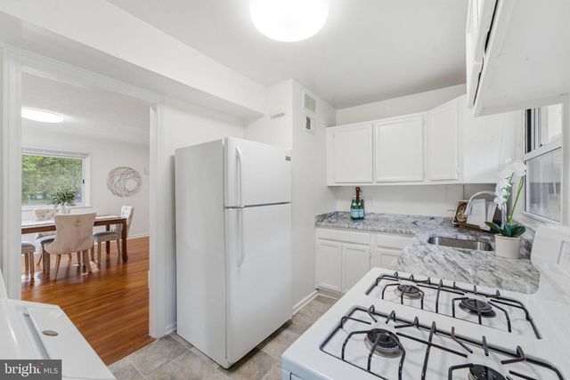 6711 SWARTHMORE DR, Alexandria, VA 22307
