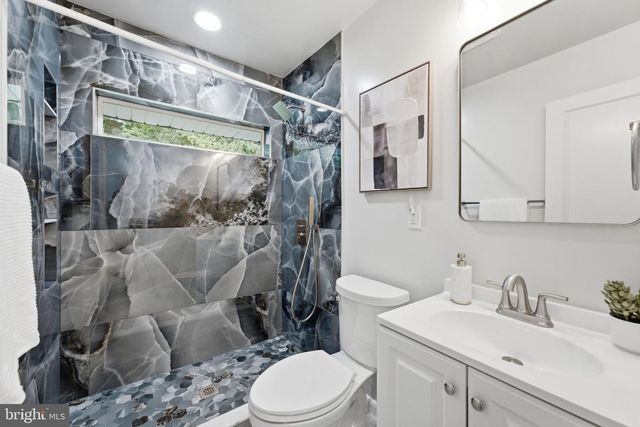 6711 SWARTHMORE DR, Alexandria, VA 22307