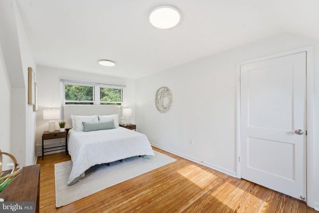6711 SWARTHMORE DR, Alexandria, VA 22307