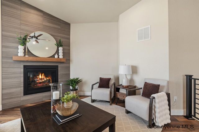 4024 SADDLEBACK LN, Cheyenne, WY 82001