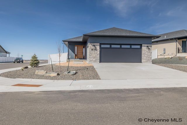 4024 SADDLEBACK LN, Cheyenne, WY 82001