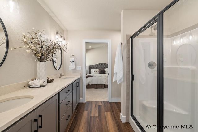 4024 SADDLEBACK LN, Cheyenne, WY 82001
