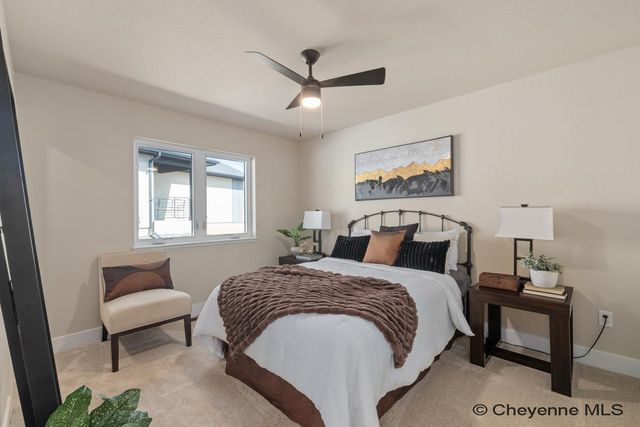 4024 SADDLEBACK LN, Cheyenne, WY 82001