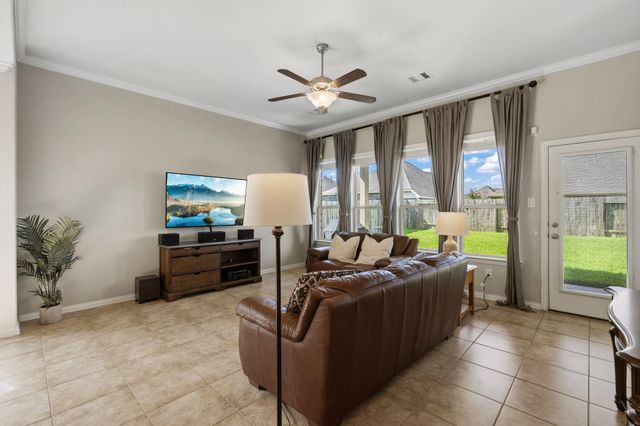 2514 Shoal Valley Lane, Richmond, TX 77469