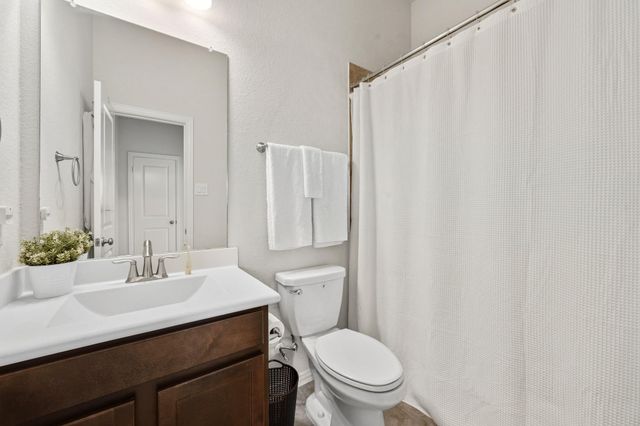 2514 Shoal Valley Lane, Richmond, TX 77469