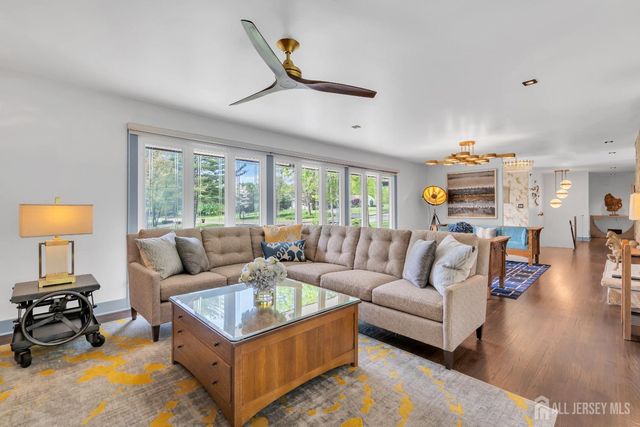 792 Partridge Drive, Bridgewater, NJ 08807