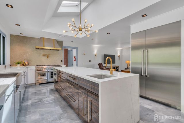 792 Partridge Drive, Bridgewater, NJ 08807