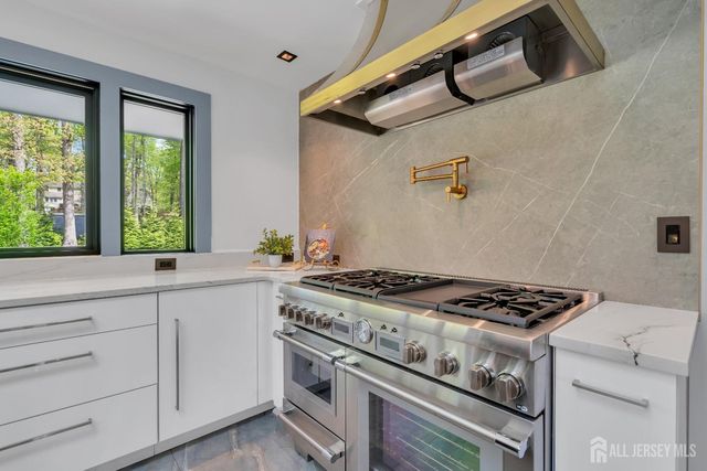 792 Partridge Drive, Bridgewater, NJ 08807