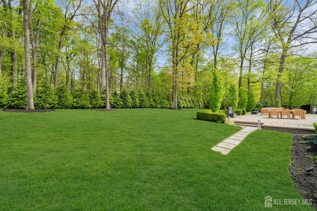 792 Partridge Drive, Bridgewater, NJ 08807