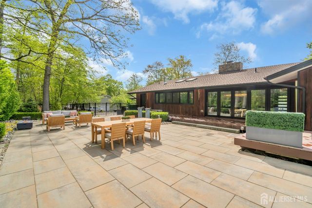 792 Partridge Drive, Bridgewater, NJ 08807