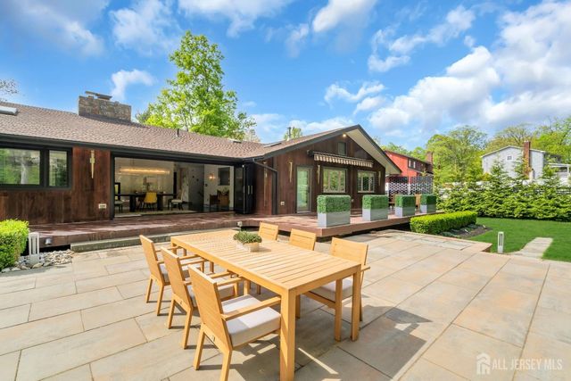 792 Partridge Drive, Bridgewater, NJ 08807