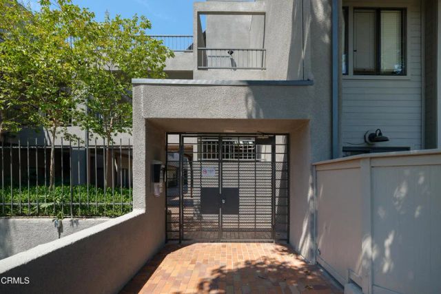 1310 E Orange Grove Boulevard 128, Pasadena, CA 91104