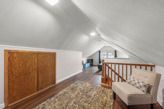 5136 W Winona Street, Chicago, IL 60630