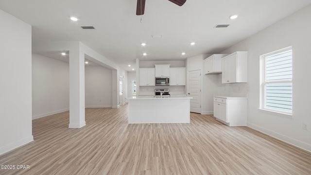581 HANCOCK Way, Panama City Beach, FL 32413