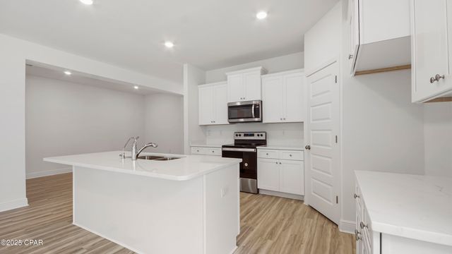 581 HANCOCK Way, Panama City Beach, FL 32413