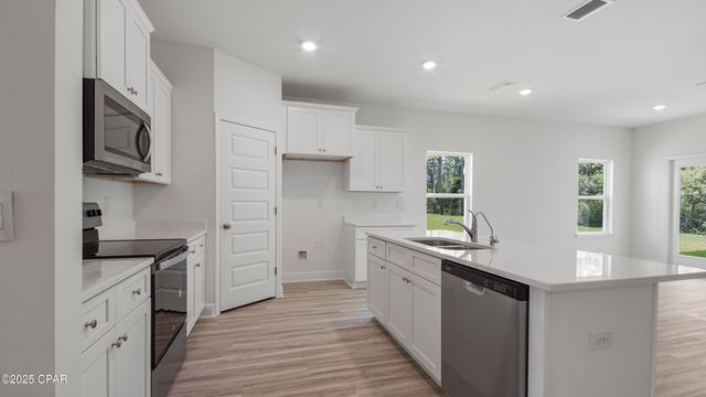 581 HANCOCK Way, Panama City Beach, FL 32413
