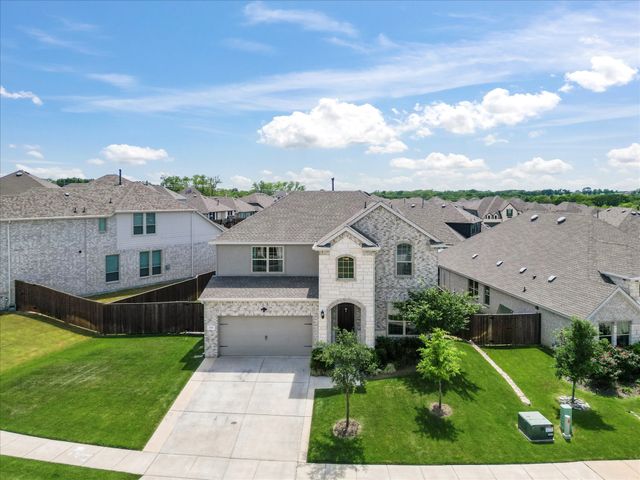 518 N Eagle Point Road, Van Alstyne, TX 75495