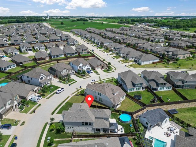 518 N Eagle Point Road, Van Alstyne, TX 75495
