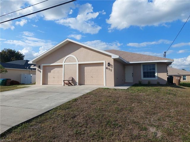 611 SE 5th ST, Cape Coral, FL 33990