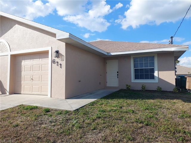 611 SE 5th ST, Cape Coral, FL 33990