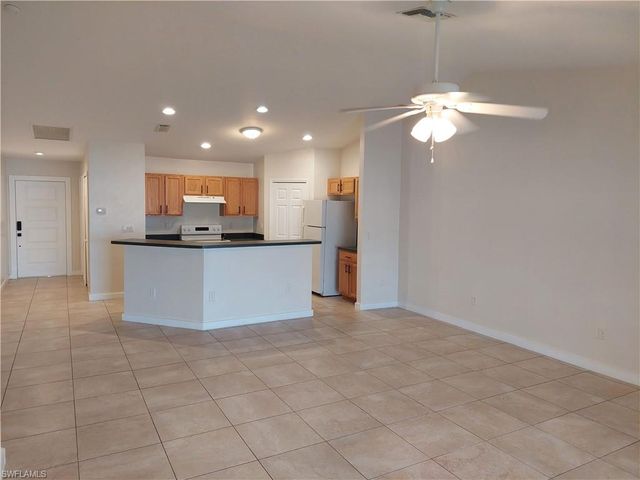 611 SE 5th ST, Cape Coral, FL 33990