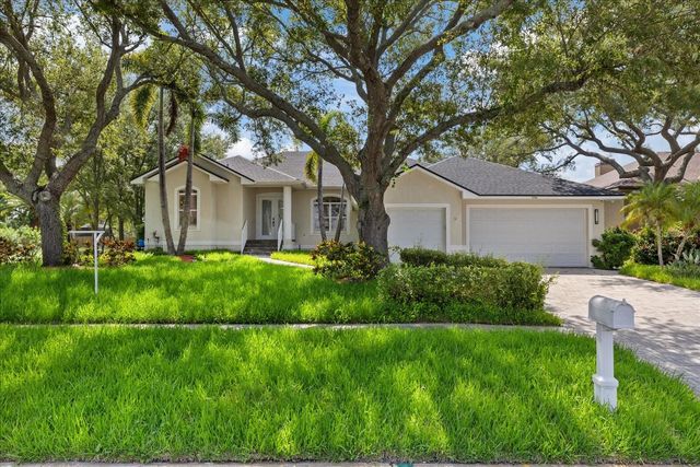 2706 SKIMMER POINT DRIVE S, Gulfport, FL 33707
