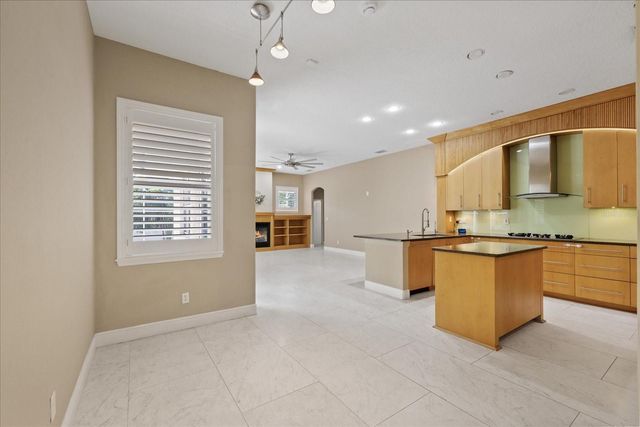 2706 SKIMMER POINT DRIVE S, Gulfport, FL 33707