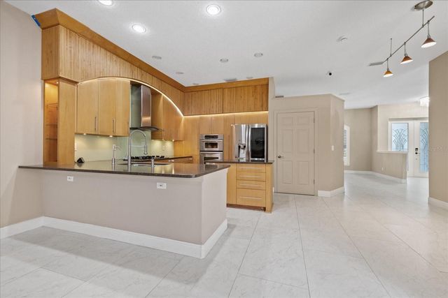 2706 SKIMMER POINT DRIVE S, Gulfport, FL 33707