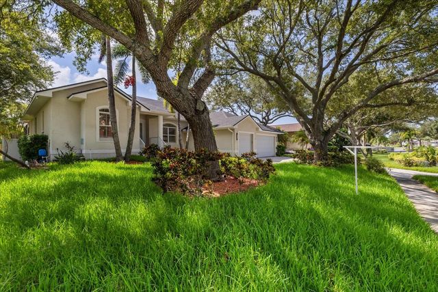 2706 SKIMMER POINT DRIVE S, Gulfport, FL 33707