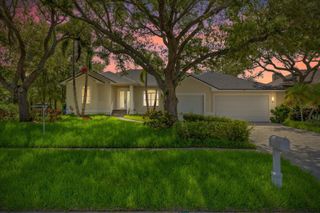 2706 SKIMMER POINT DRIVE S, Gulfport, FL 33707