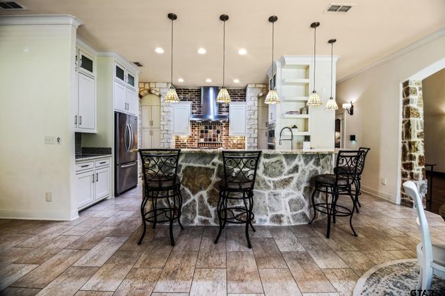 1501 Chaparrel Run, Tyler, TX 75703