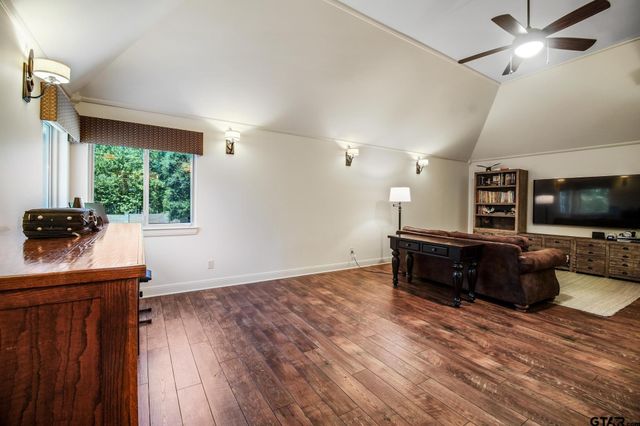 1501 Chaparrel Run, Tyler, TX 75703