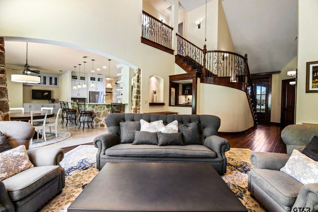 1501 Chaparrel Run, Tyler, TX 75703