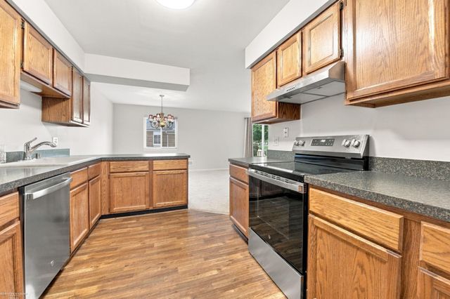 654 Country Club Drive, St Clair Shores, MI 48082