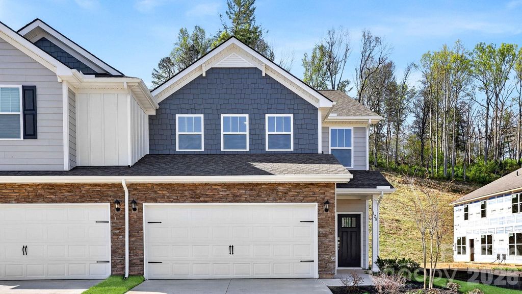 113 Sugg Trail, Weaverville, NC 28787