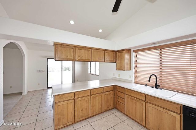15036 N MAPLE Drive, Fountain Hills, AZ 85268