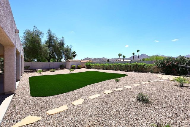 15036 N MAPLE Drive, Fountain Hills, AZ 85268