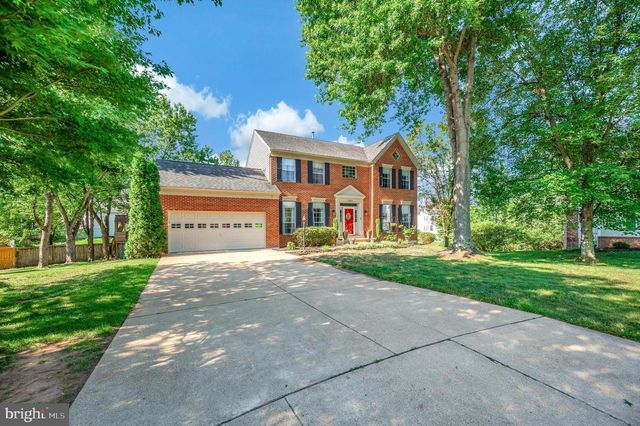 18849 BEATEN PATH CT, Triangle, VA 22172