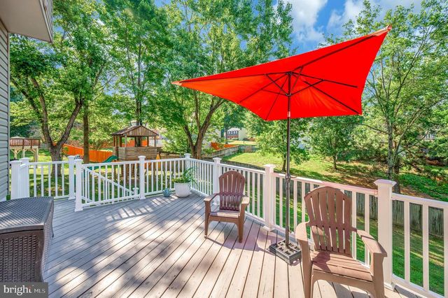 18849 BEATEN PATH CT, Triangle, VA 22172