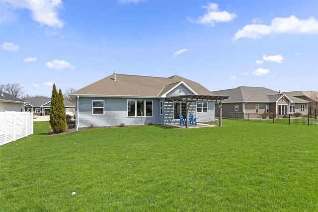 3492 PEPPERGRASS DRIVE, Green Bay, WI 54311